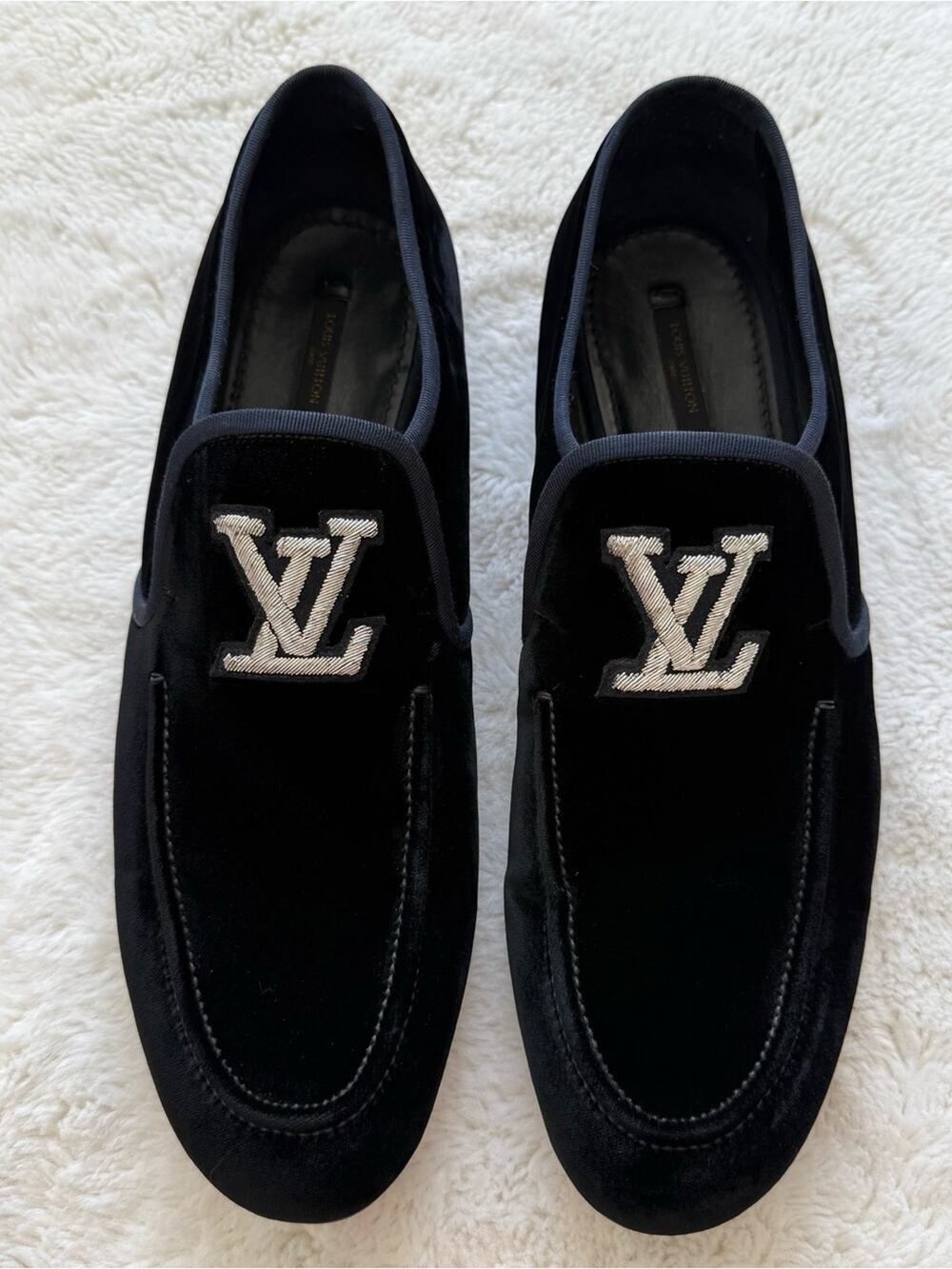 Louis Vuitton LV Monogram velvet loafers size 10 US Authentic - Picture 1 of 11